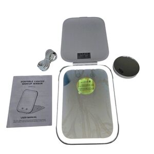 NWT Funtouch Portable Lighted Makeup Mirror